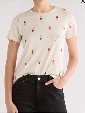 NWT Rag & Bone Flaming hearts T-shirt
Made in Peru, size XS